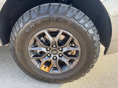 Used 2026 Ford Expedition Tremor AWD/4WD image 3
