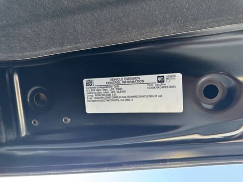 Used 2024 Chevrolet Tahoe LT image 32