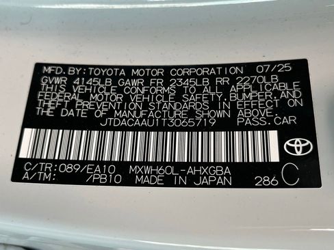 Used 2026 Toyota Prius XLE FWD image 20