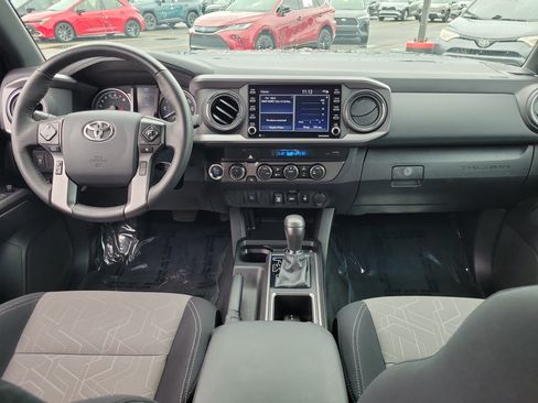 Used 2023 Toyota Tacoma TRD Off-Road AWD/4WD image 9