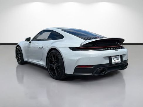 Used 2025 Porsche 911 Carrera RWD image 5