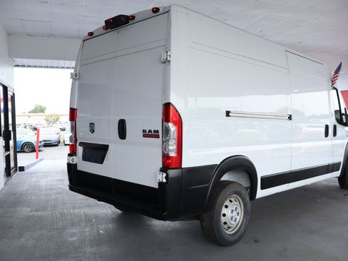 Used 2017 RAM ProMaster 2500 FWD image 7
