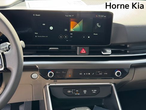 New 2026 Kia Carnival LX image 15