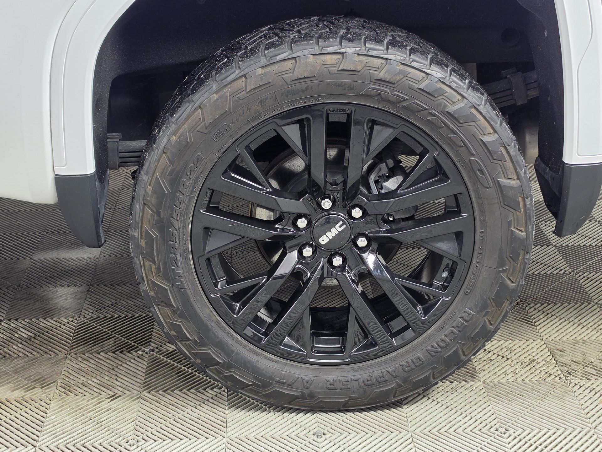 Used 2022 GMC Sierra 1500 AT4X AWD/4WD image 48
