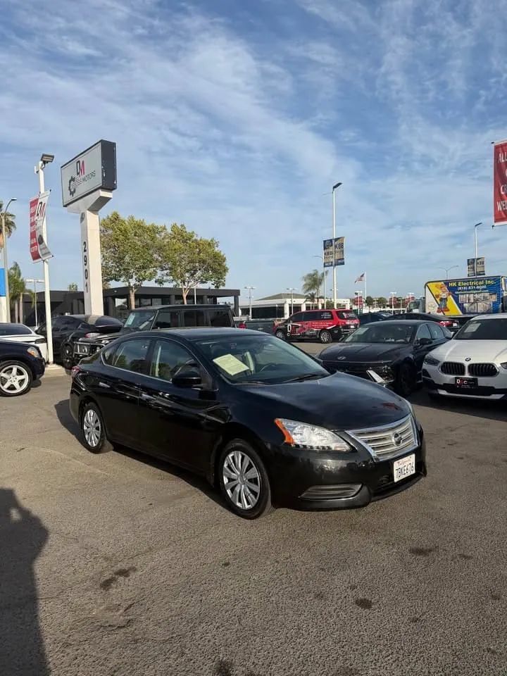 Used 2013 Nissan Sentra SV FWD image 3