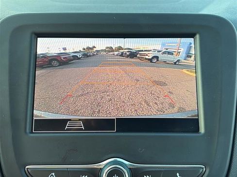 Certified 2023 Chevrolet Equinox LT w/ LPO, Floor Liner Package image 21