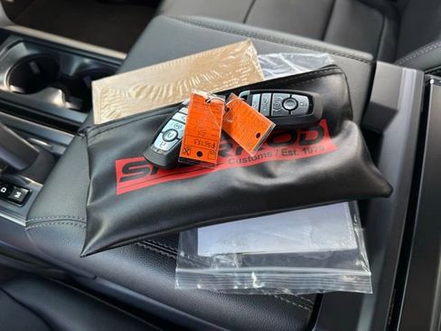 Used 2024 Ford F150 XLT w/ Equipment Group 303A High image 8