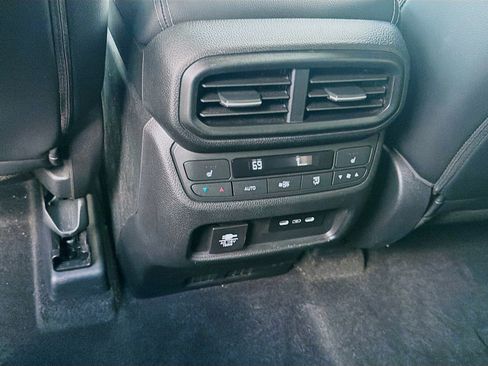 Used 2025 Honda Pilot Elite image 23