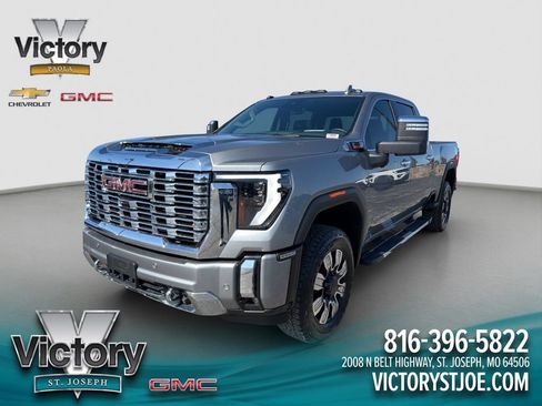 Used 2024 GMC Sierra 2500 Denali w/ Denali Reserve Package AWD/4WD image 1