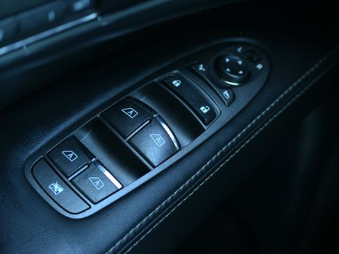 Used 2020 INFINITI QX60 Luxe w/ Essential Package image 28