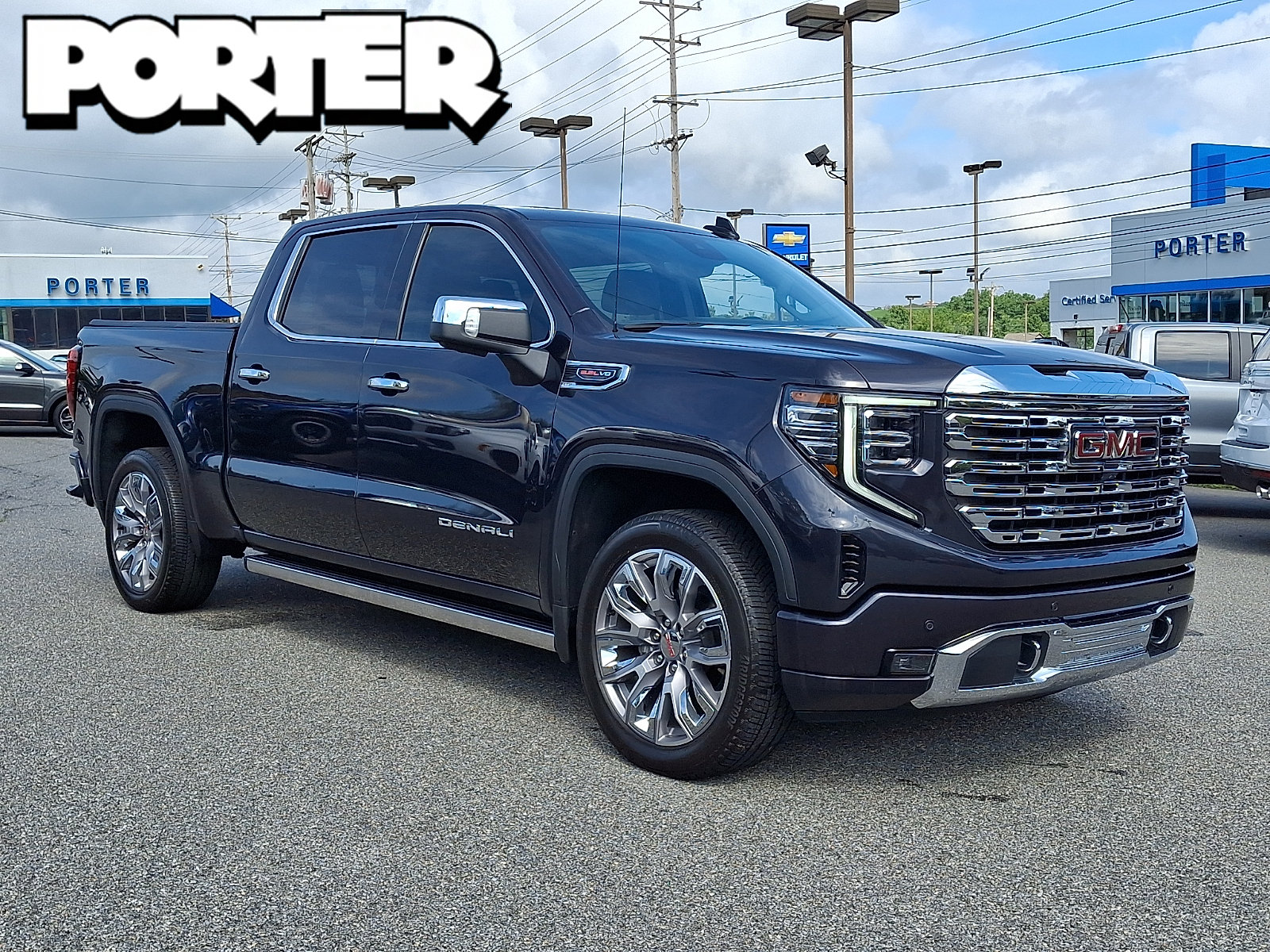 Certified 2025 GMC Sierra 1500 Denali w/ Denali Reserve Package AWD/4WD image 1