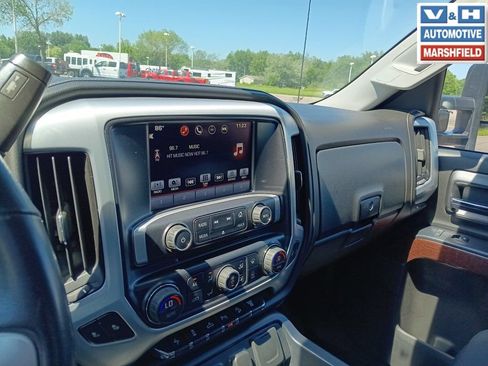 Used 2016 GMC Sierra 2500 SLE w/ SLE Preferred Package AWD/4WD image 15