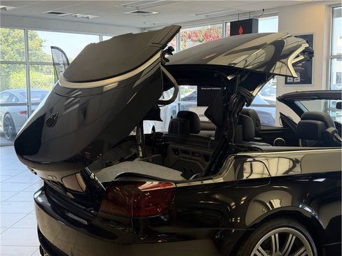 Used 2013 BMW M3 Convertible RWD image 33