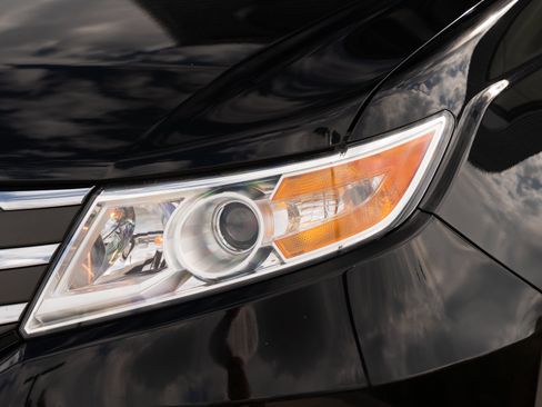 Used 2013 Honda Odyssey Touring image 31