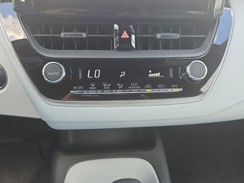 New 2026 Toyota Corolla SE FWD image 23