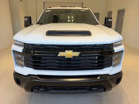 New 2026 Chevrolet Silverado 3500 W/T AWD/4WD image 2