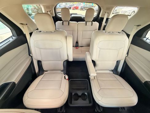 Used 2020 Ford Explorer Limited image 50
