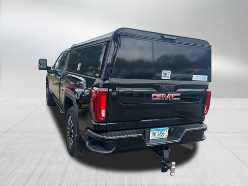 Used 2021 GMC Sierra 3500 Denali w/ Denali Black Diamond Edition AWD/4WD image 7