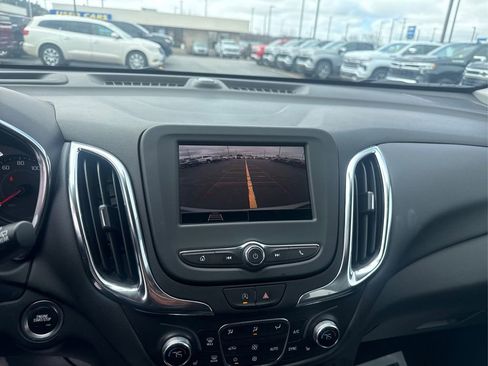 Used 2024 Chevrolet Equinox LT image 26