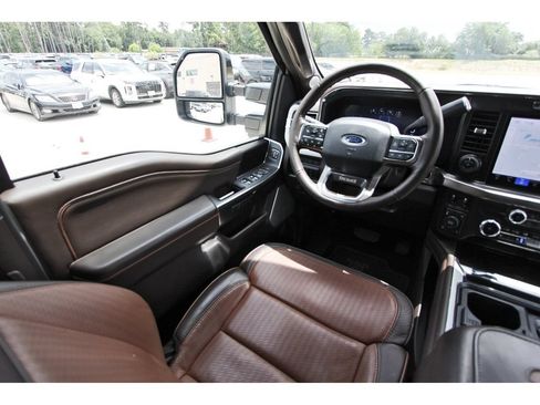 Used 2024 Ford F250 King Ranch AWD/4WD image 10