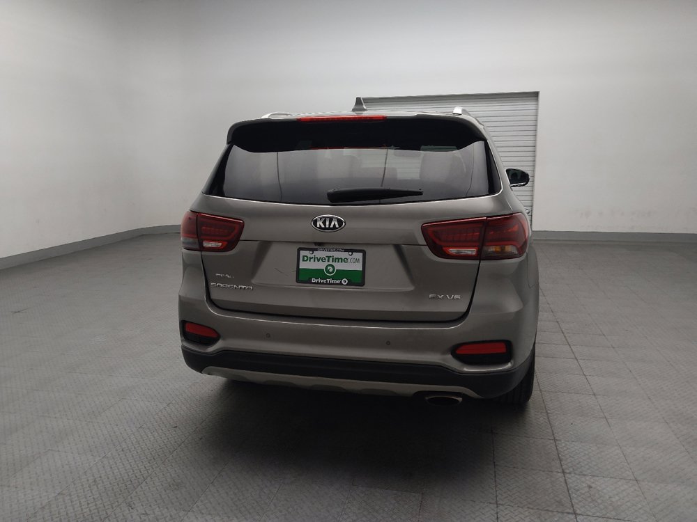 Used 2019 Kia Sorento EX AWD/4WD image 7