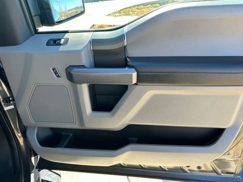 Used 2019 Ford F150 XLT w/ Equipment Group 302A Luxury image 32