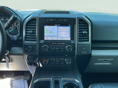 Used 2019 Ford F150 XLT w/ Equipment Group 302A Luxury AWD/4WD image 10