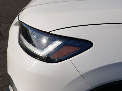 Used 2024 Honda HR-V Sport image 16