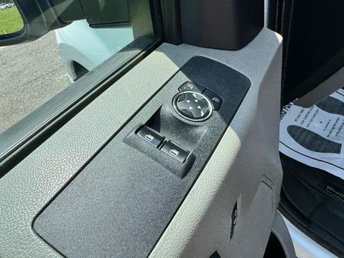 Used 2021 Ford F350 XL w/ Power Equipment Group AWD/4WD image 11