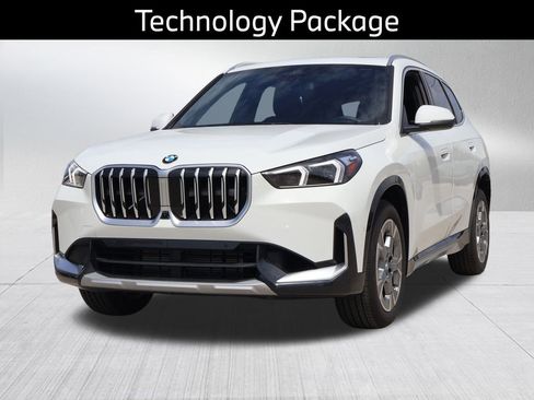 Used 2025 BMW X1 xDrive28i w/ Technology Package AWD/4WD image 5