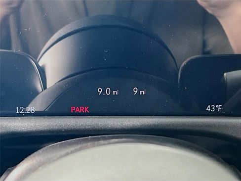 New 2026 Mercedes-Benz E 350 4MATIC Sedan image 12