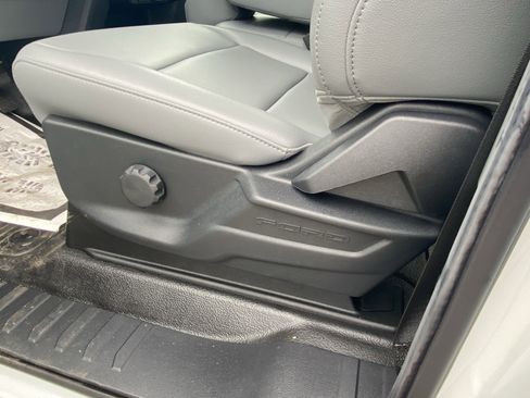 New 2025 Ford F450 XL image 18