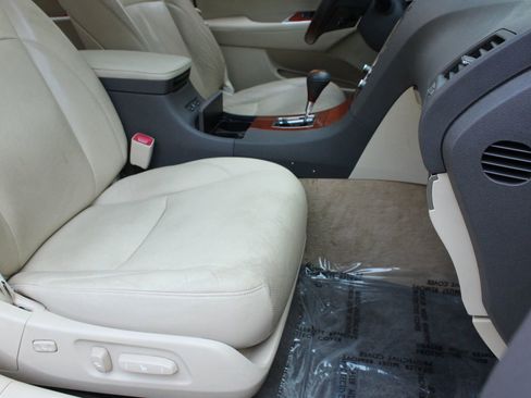 Used 2010 Lexus ES 350 FWD image 29