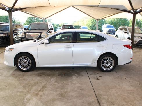 Used 2014 Lexus ES 350 image 4