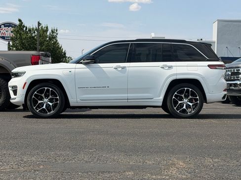 Used 2022 Jeep Grand Cherokee Summit AWD/4WD image 53