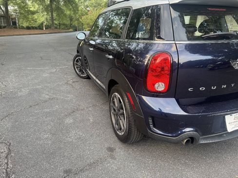 Used 2016 MINI Cooper Countryman S w/ Navigation Package FWD image 5