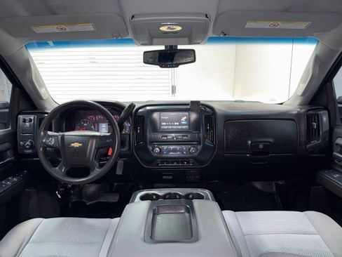Used 2019 Chevrolet Silverado 2500 W/T AWD/4WD image 15