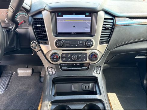Used 2020 GMC Yukon Denali w/ Open Road Package image 17