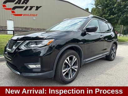 Used 2017 Nissan Rogue SL w/ SL Premium Package