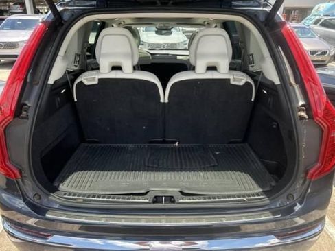 Used 2023 Volvo XC90 B5 Plus w/ Protection Package Premier AWD/4WD image 8
