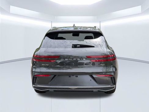 Used 2026 Genesis GV70 2.5T AWD/4WD image 6