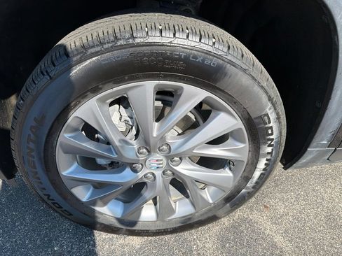Used 2025 Buick Enclave Preferred w/ LPO, Floor Liner Package AWD/4WD image 10