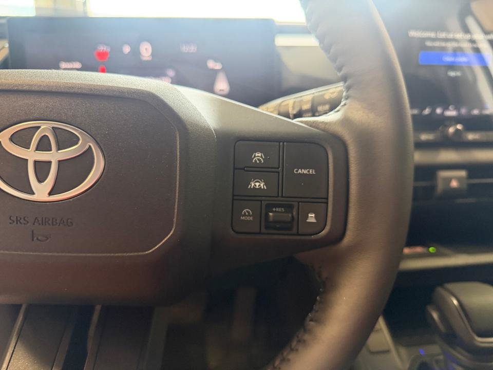 Certified 2026 Toyota RAV4 XLE Premium w/ Panoramic Sun Roof Package AWD/4WD image 23