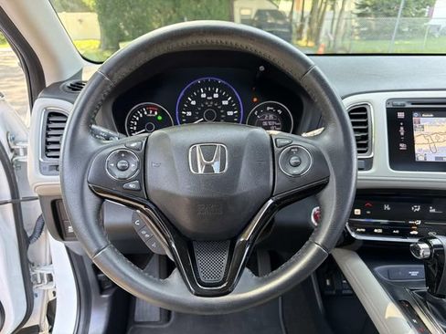 Used 2018 Honda HR-V EX-L image 30