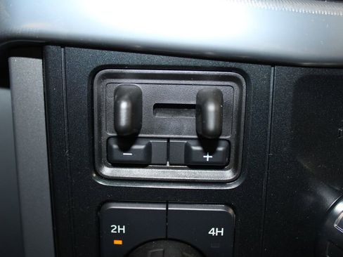 New 2025 Ford F150 Lariat w/ Equipment Group 502A High image 53