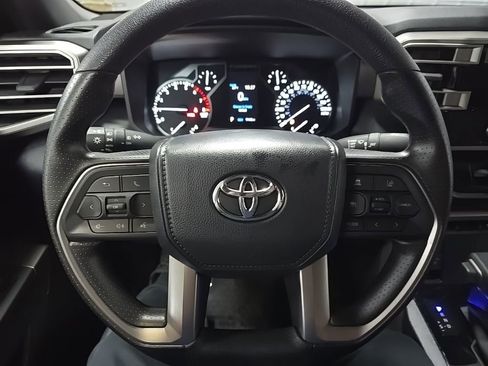Used 2025 Toyota Tundra SR5 AWD/4WD image 18