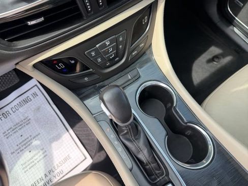 Used 2017 Buick Envision Premium AWD/4WD image 31