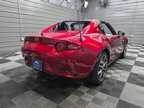 Used 2021 MAZDA MX-5 Miata RF Grand Touring RWD image 5
