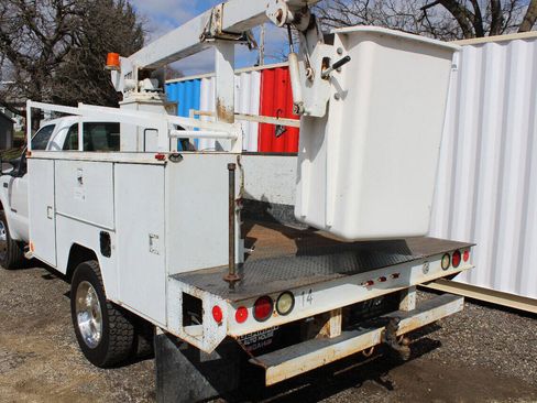 Used 2002 Ford F450 XL image 9