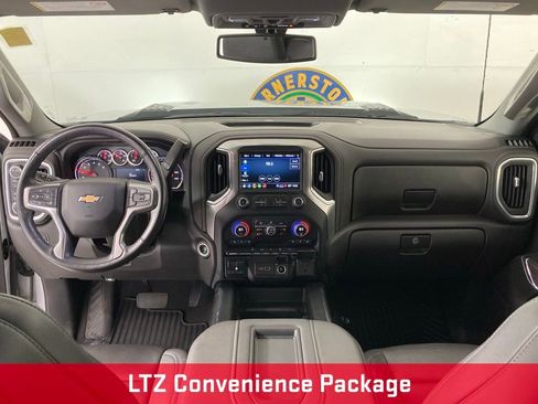 Used 2022 Chevrolet Silverado 3500 LTZ w/ LTZ Convenience Package image 7